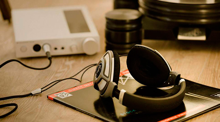 Наушники марки Sennheiser